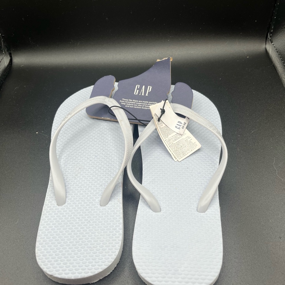 GAP Sky Blue Flip Flops